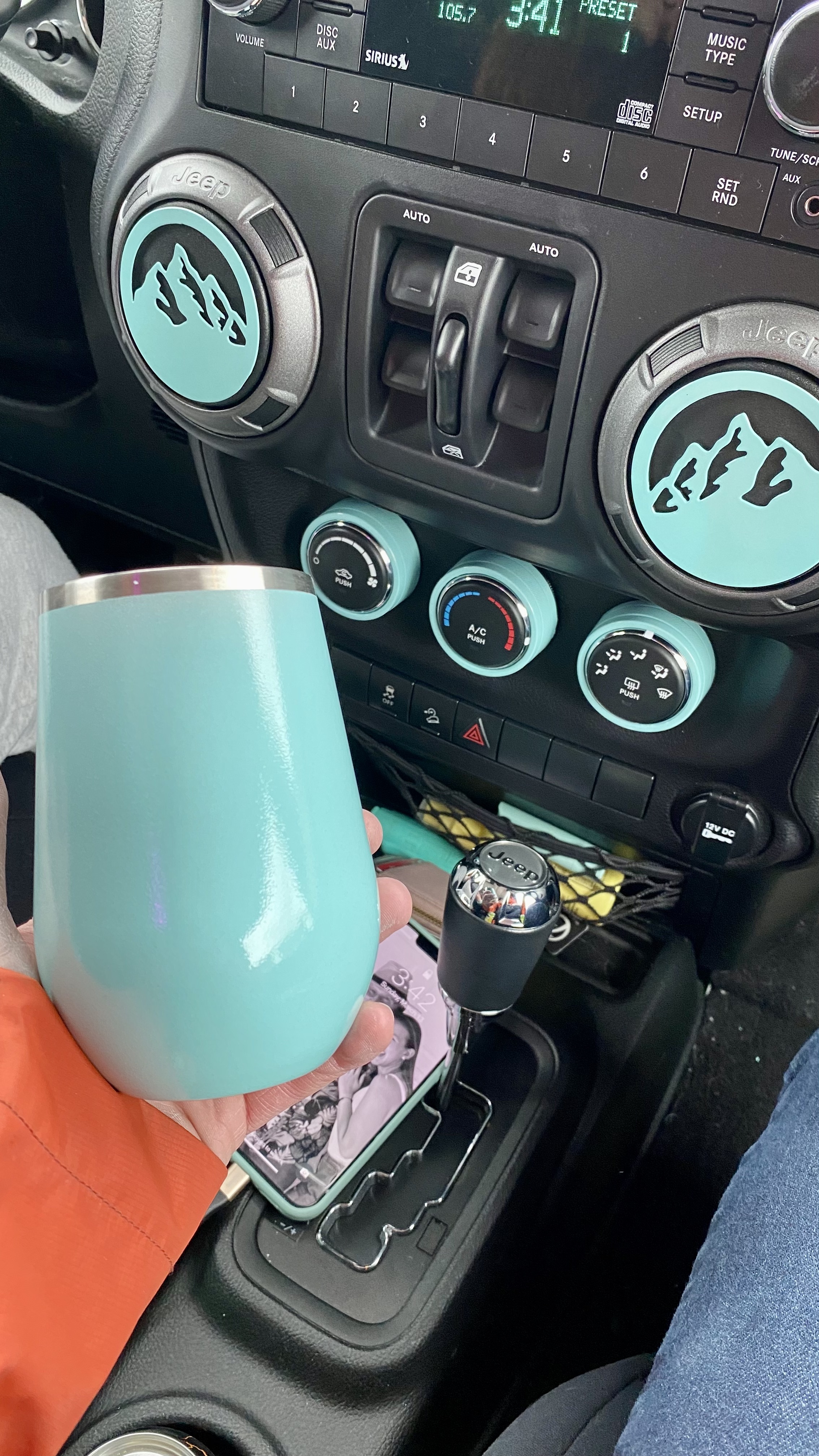 Powder coated wine tumbler in metallic blue finish